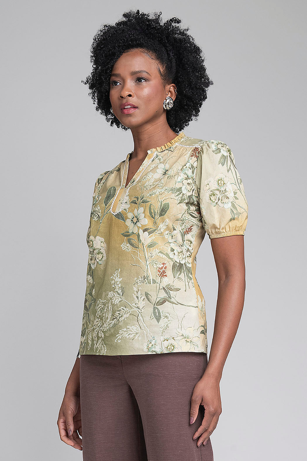 Blusa Estampada Con Cuello V