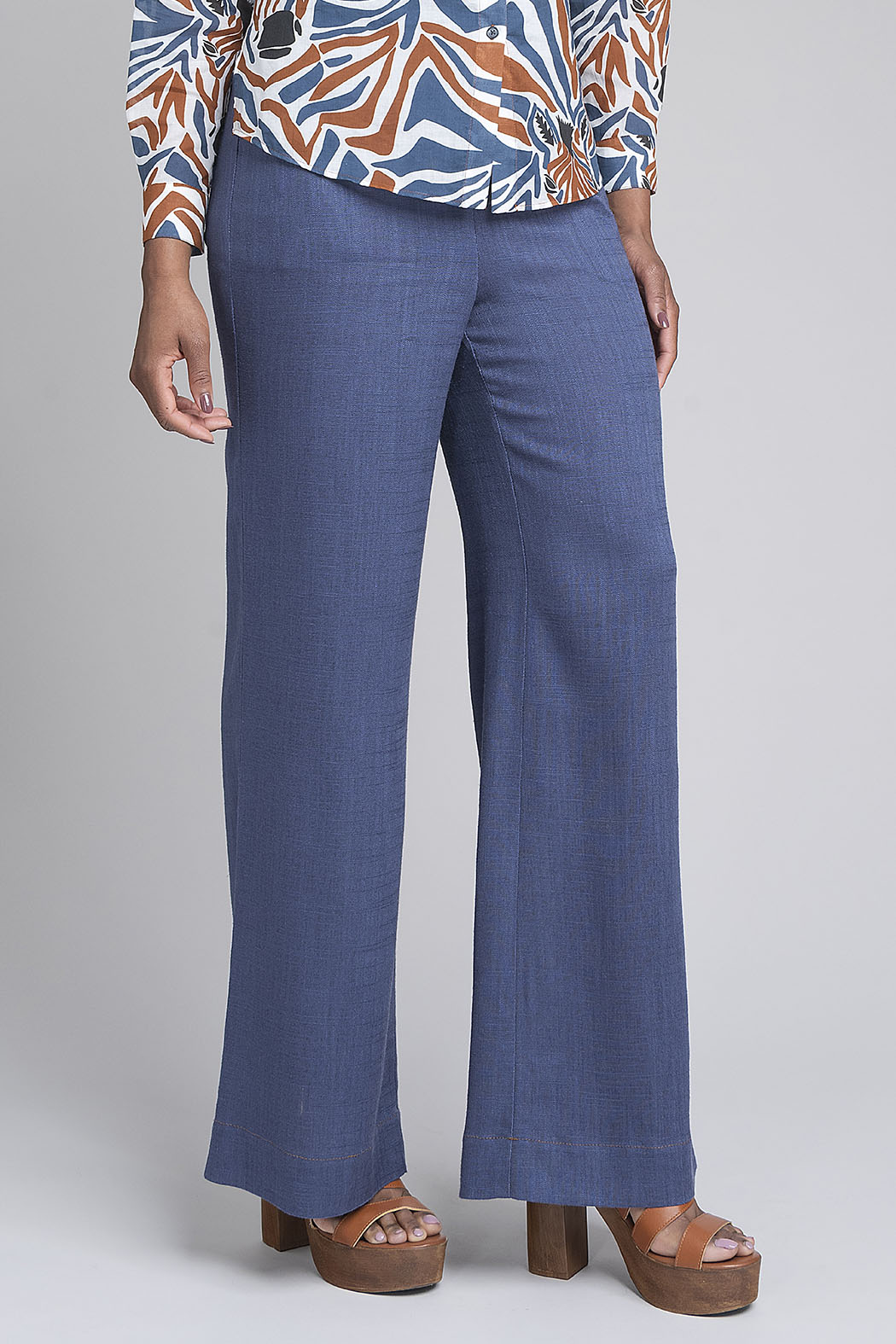 Pantalon Liso Con Resorte En Cintura