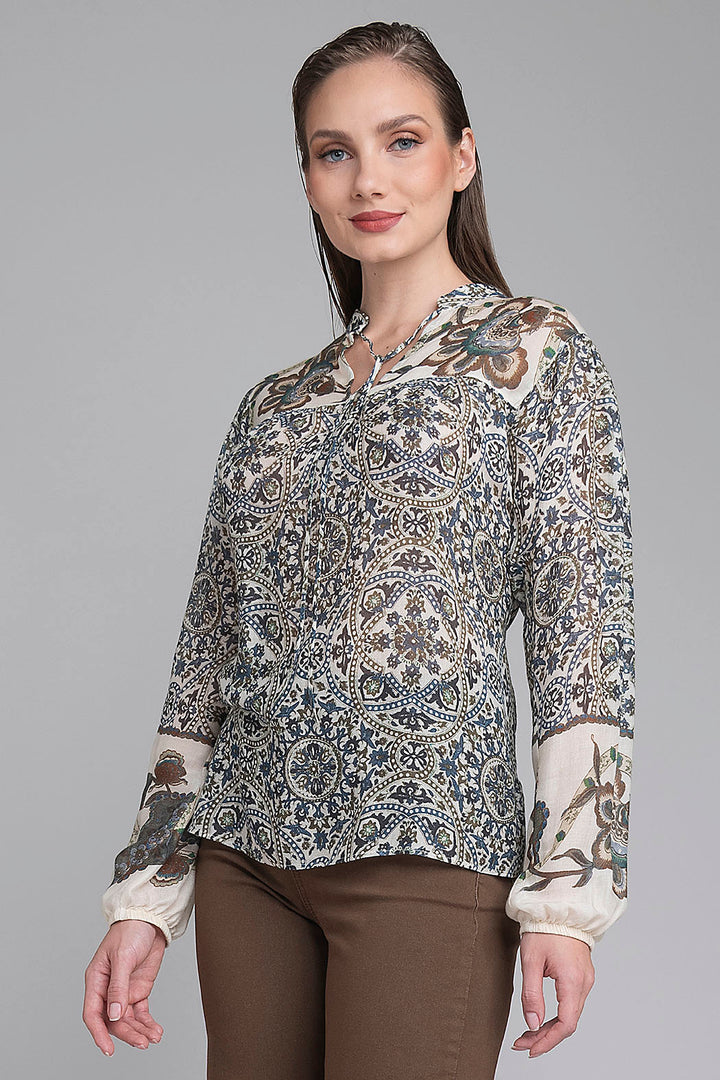 Blusa Estampada Con Cenefa