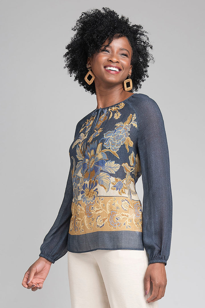 Blusa Estampada Con Transparencia