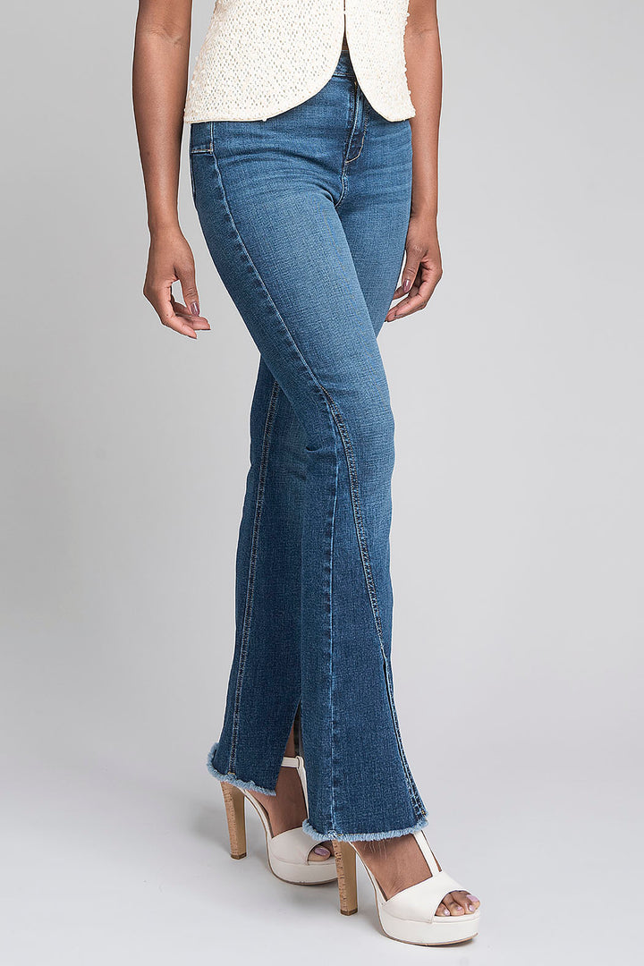 Pantalon De Mezclilla Corte Campana