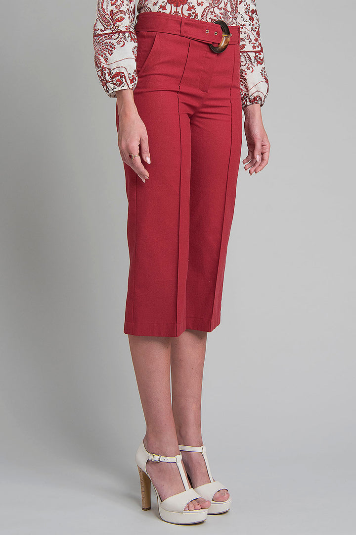Pantalon Capri Con Cinturon