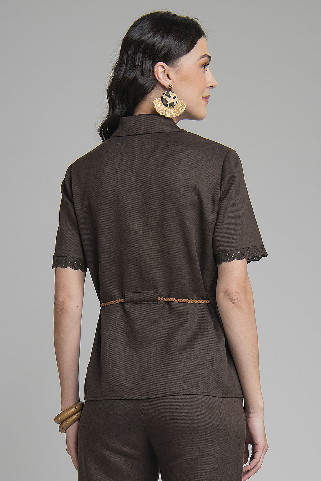 Blusa Camisera Con Manga Corta