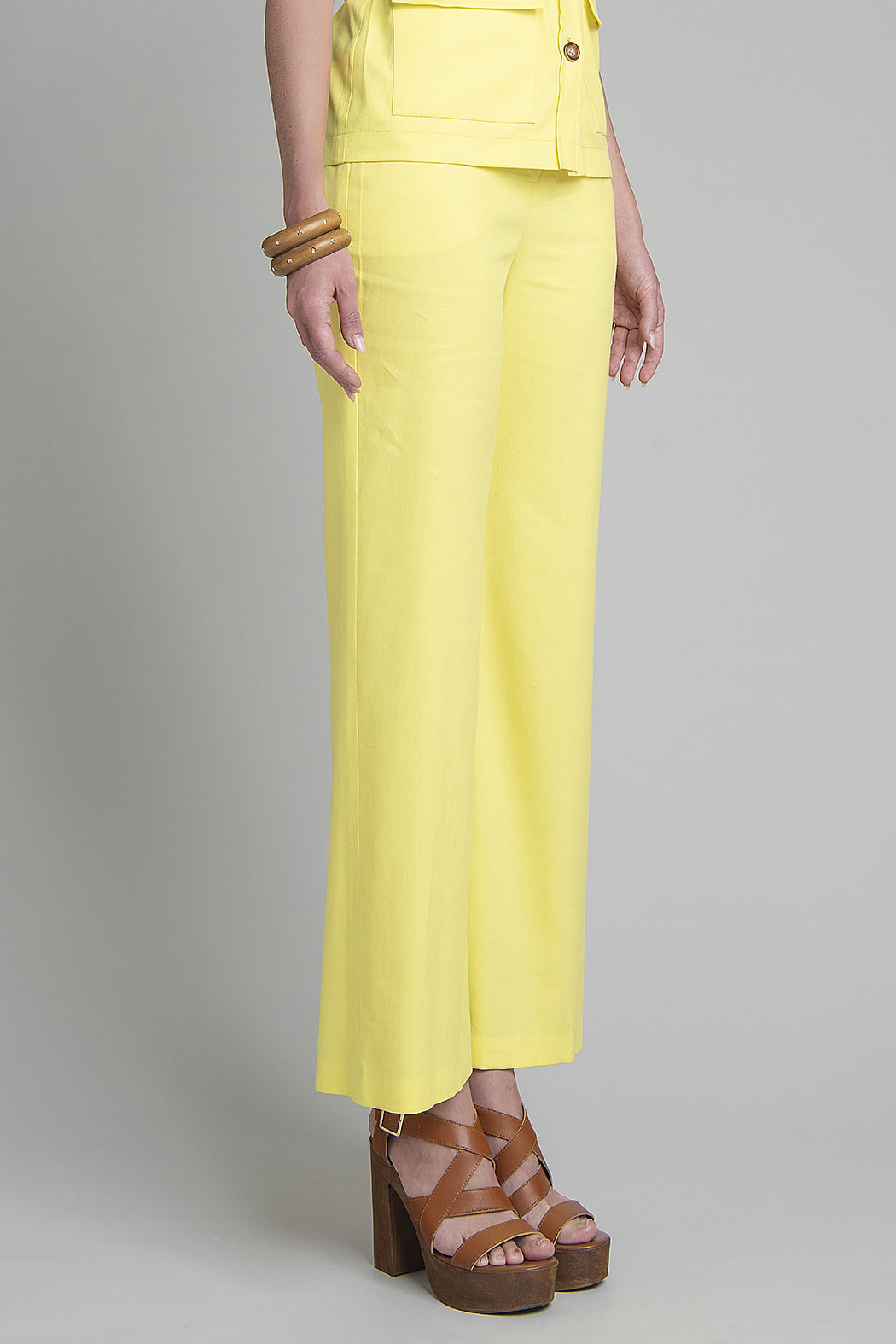 Pantalon Liso Corte Recto