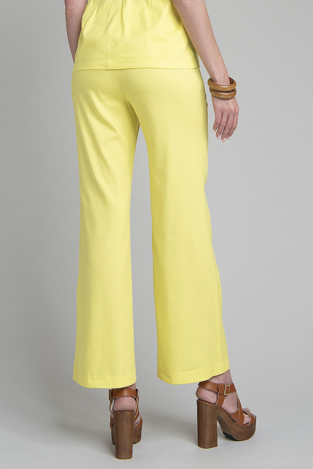 Pantalon Liso Corte Recto