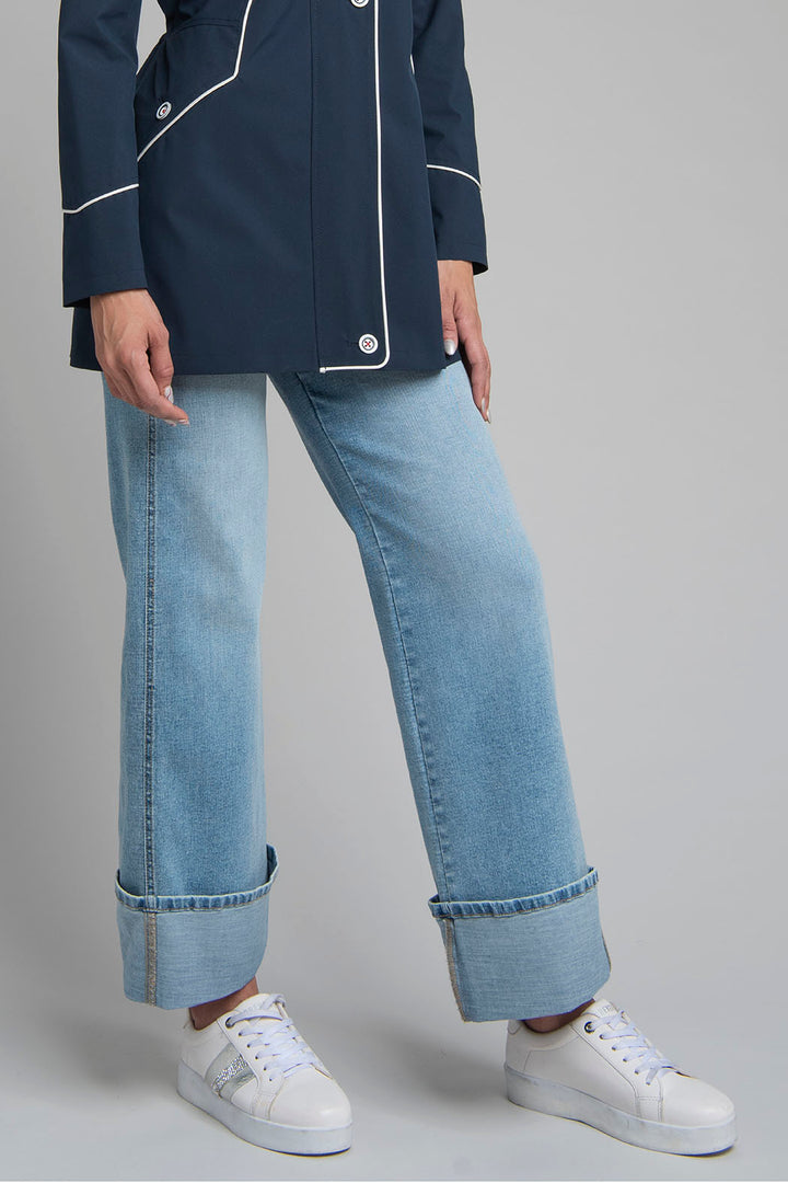 Jeans Deslavado Con Dobladillo