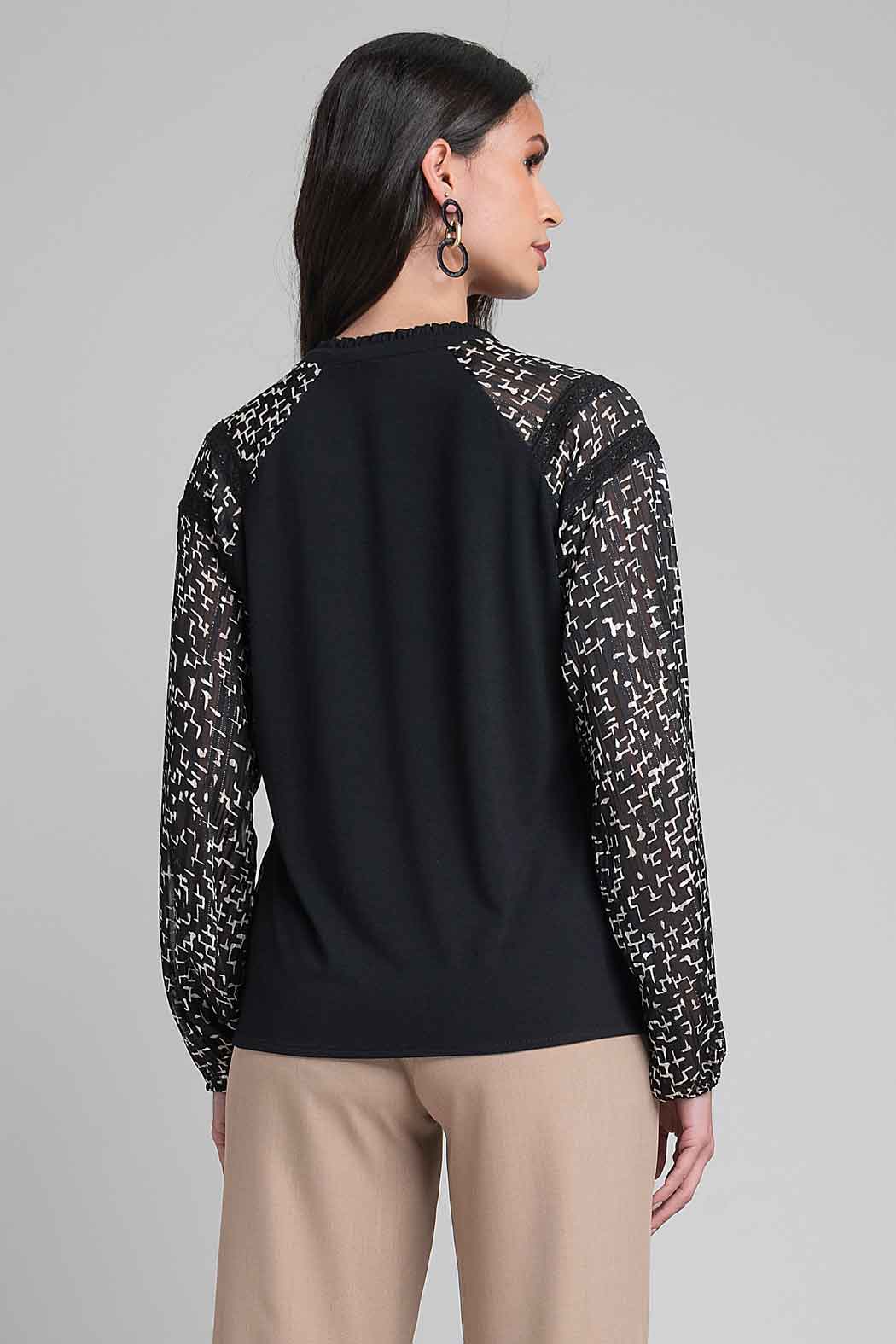 Blusa Estampada Con Manga Larga
