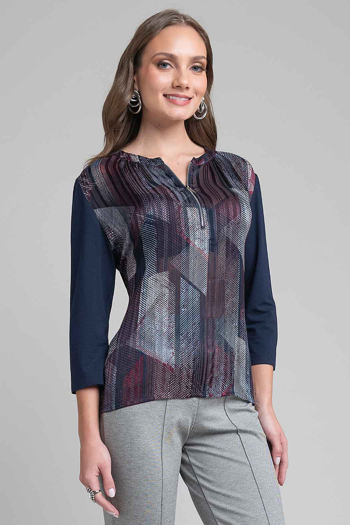 Blusa Estampada Con Medio Cierre Al Frente
