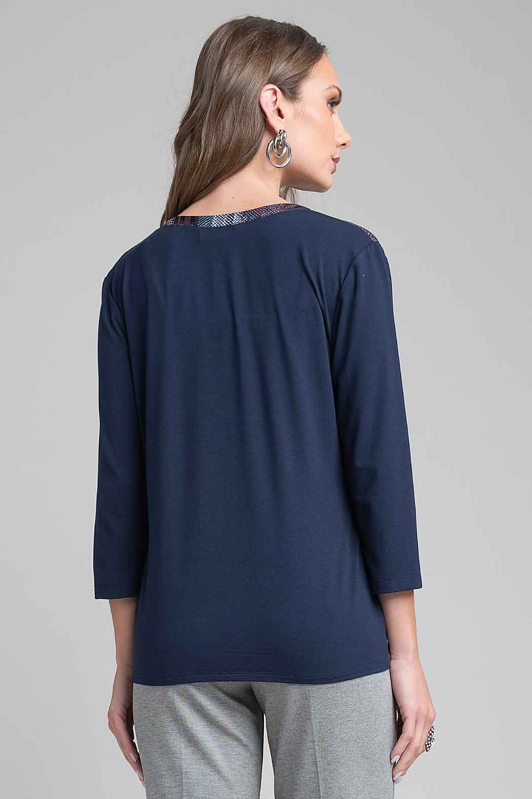 Blusa Estampada Con Medio Cierre Al Frente