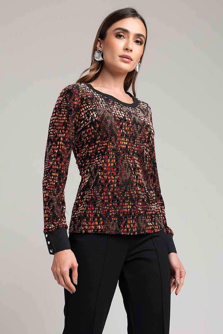 Blusa Estampada Con Manga Larga Y Cuello Redondo