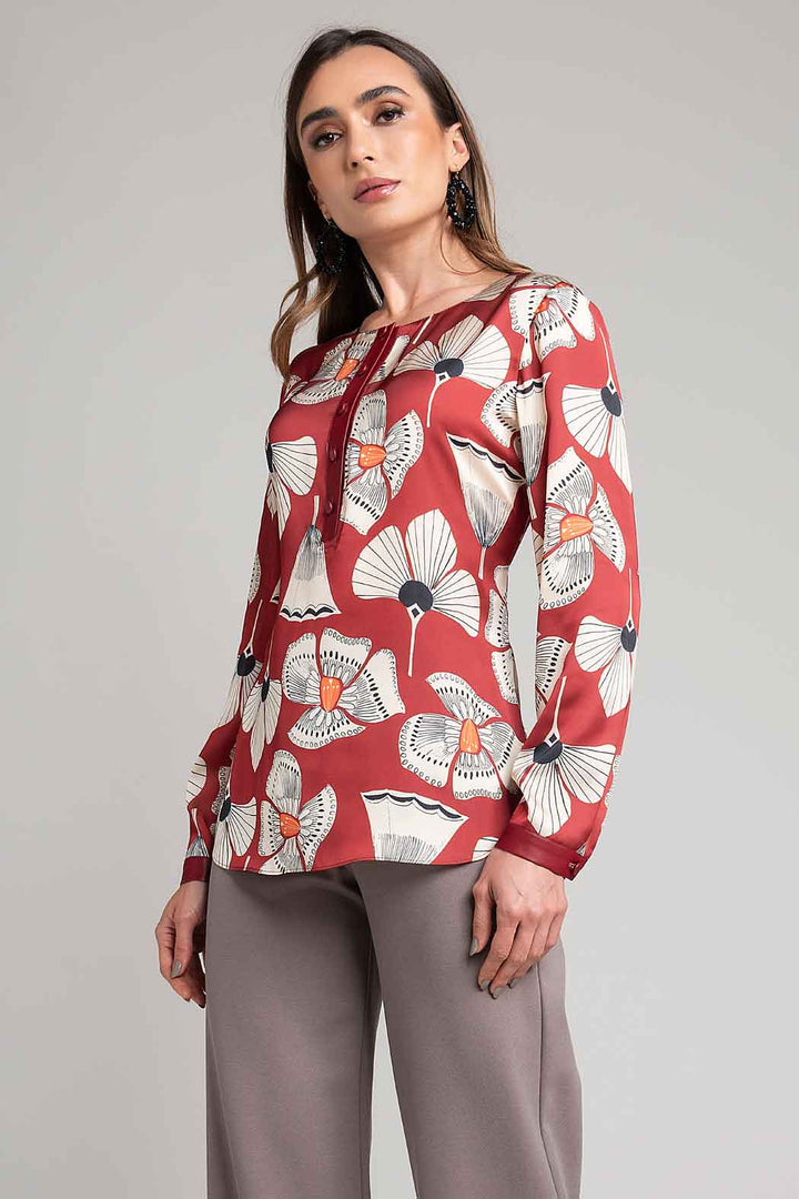 Blusa Estampada Con Botones Al Frente