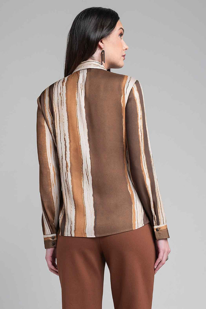Blusa Camisera Con Estampada