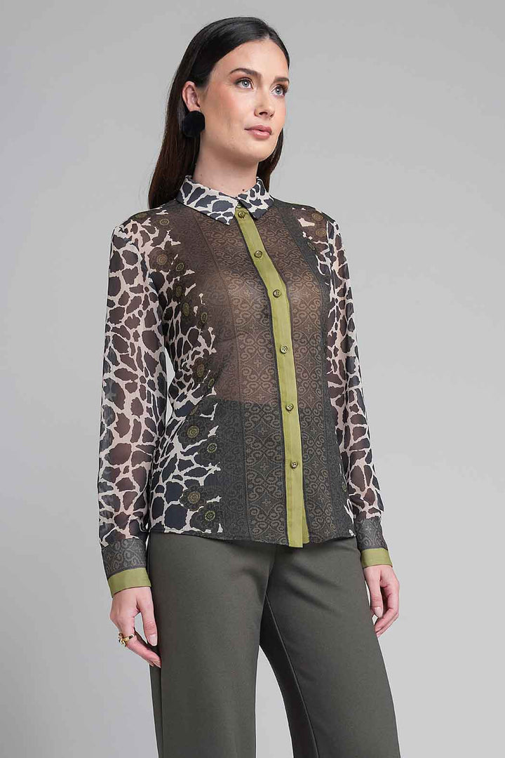Blusa Camisera De Satin Con Estampado Animal Print