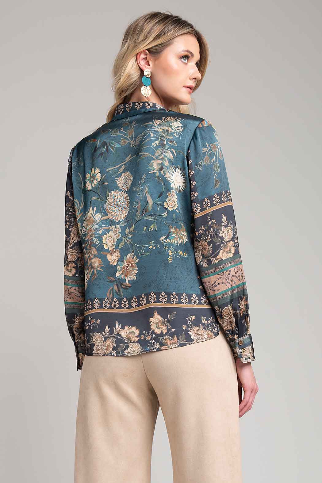 Blusa Camisera Con Estampado