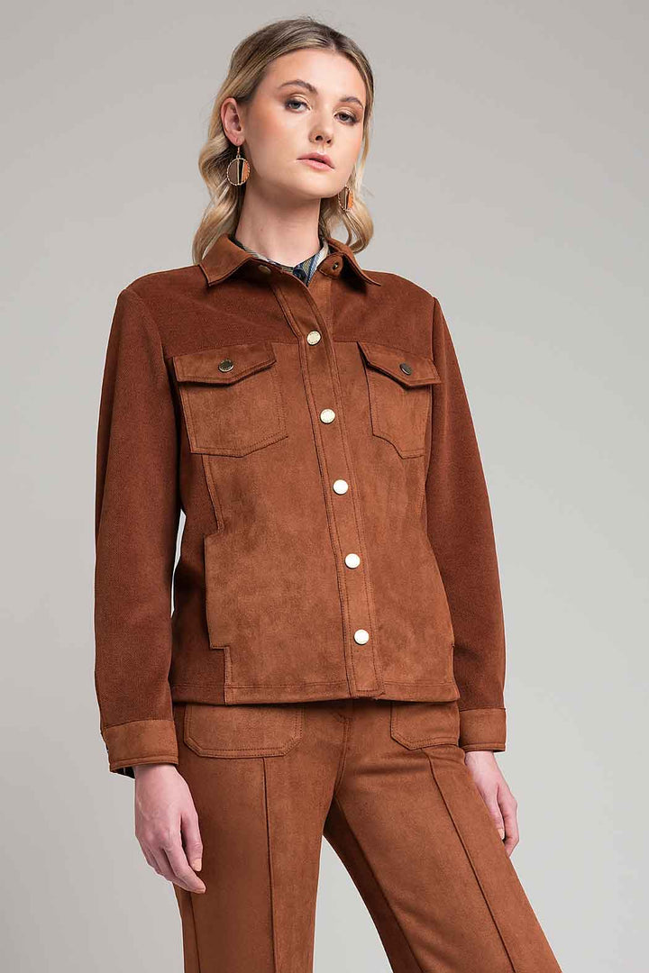 Camisola Con Botones Al Frente