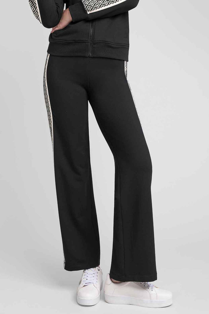 Pants Con Estampado En Laterales