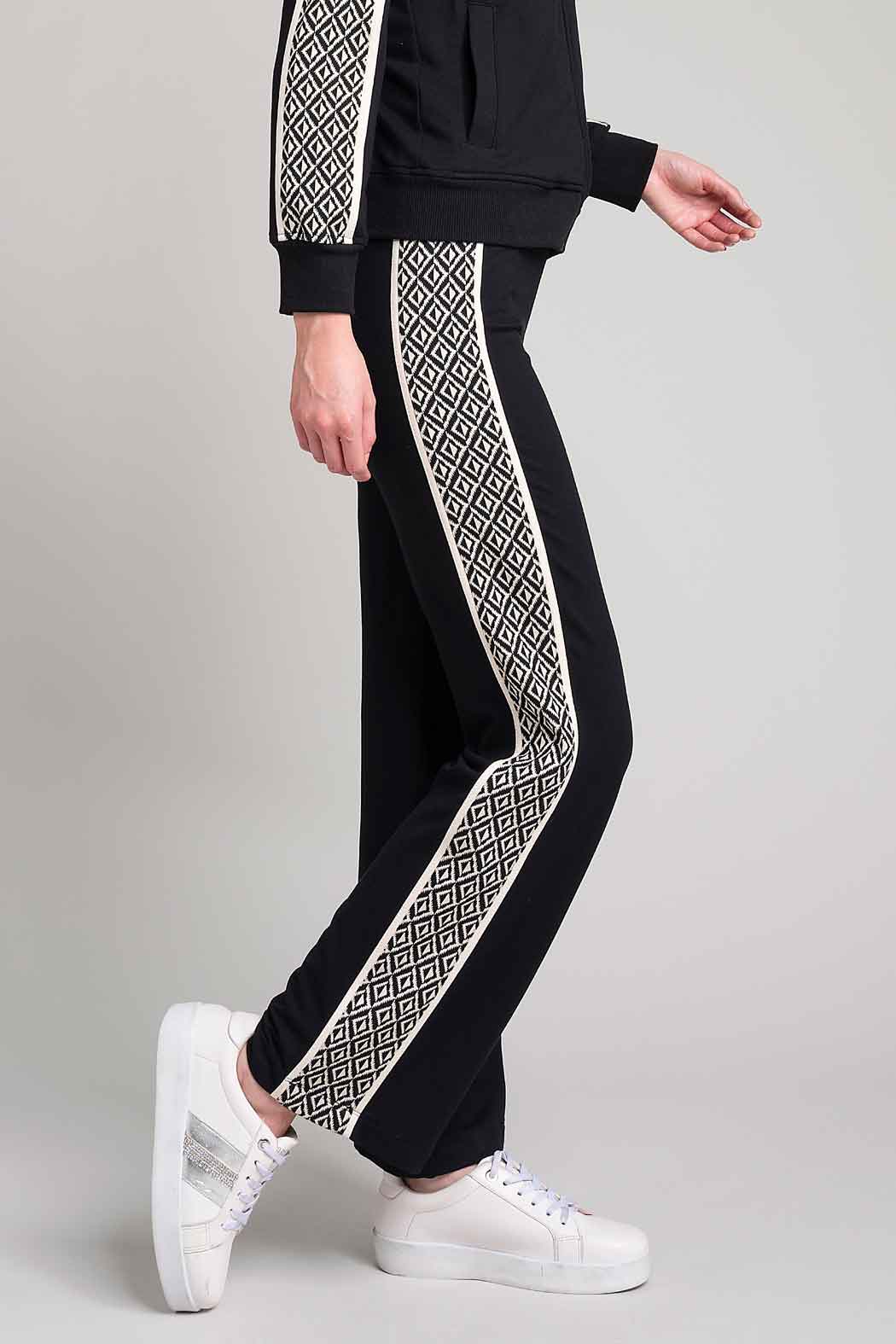 Pants Con Estampado En Laterales