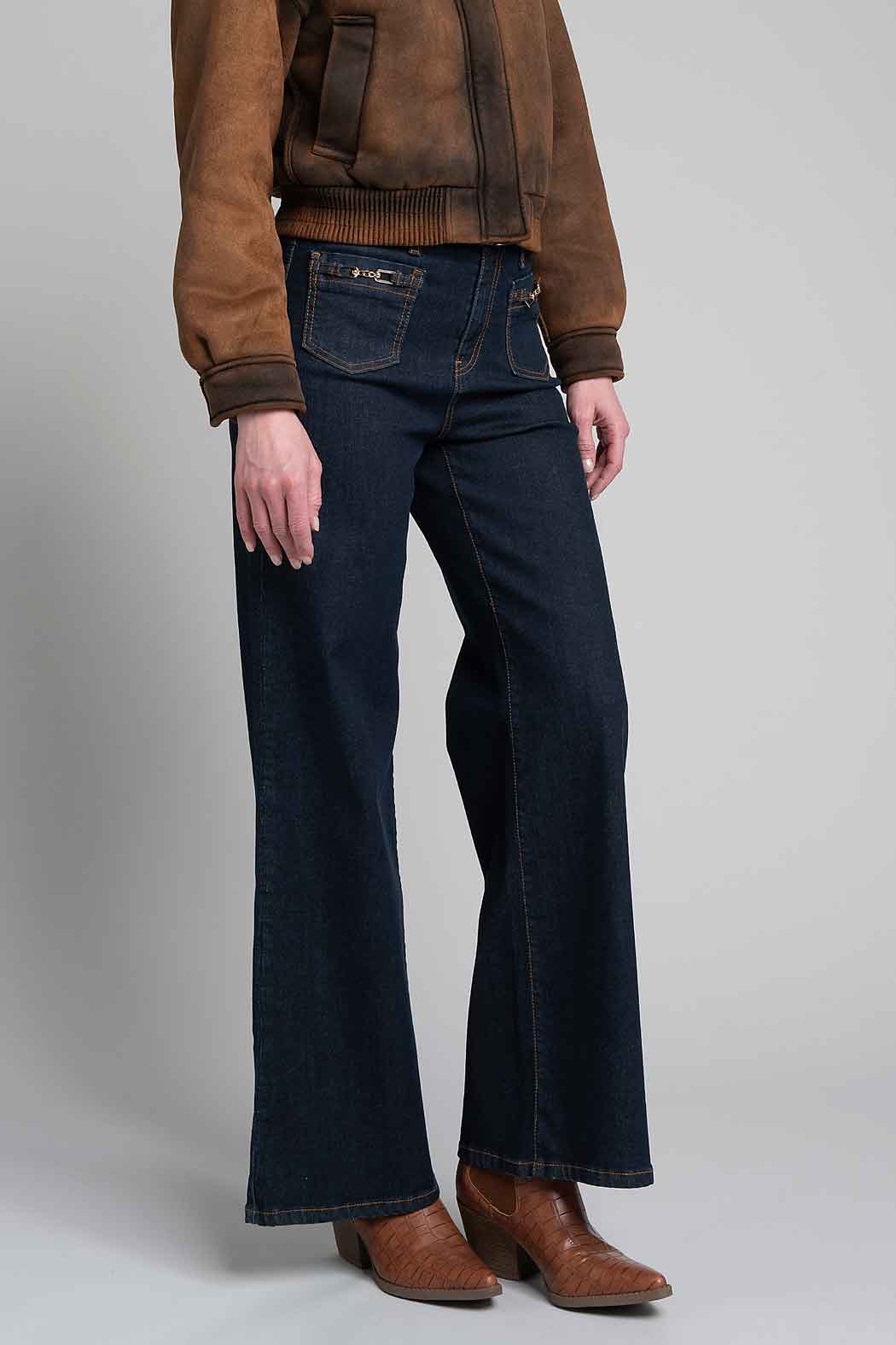 Jeans Con Bolsas Al Frente