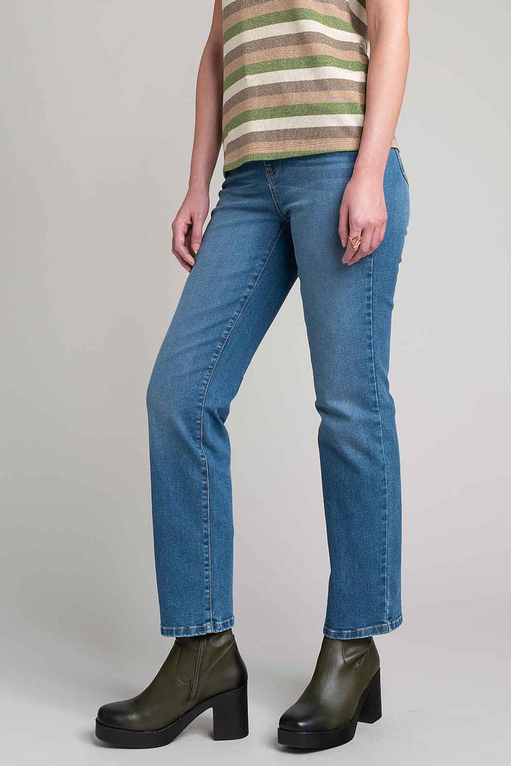 Jeans Deslavado Corte Recto