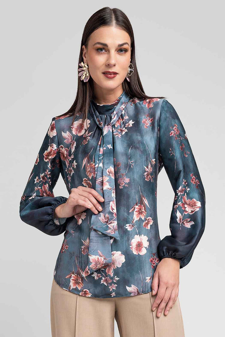Blusa Con Estampado Floral Y Borbatin