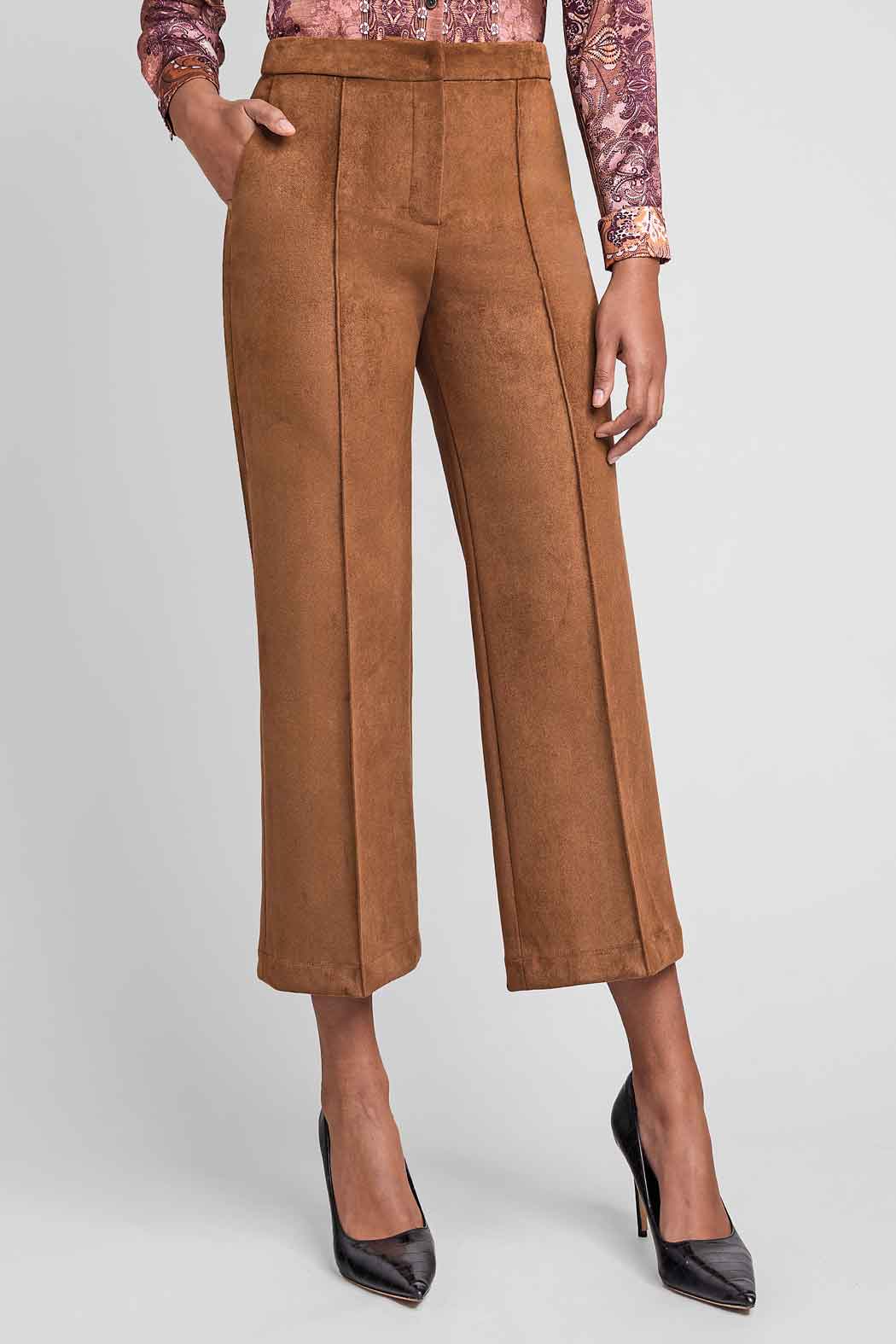 Pantalon De Gamusa Corte Recto