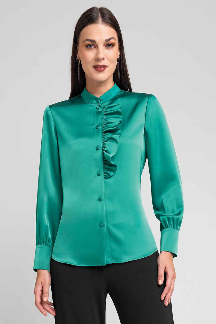 Blusa De Satin Con Olan Frontal