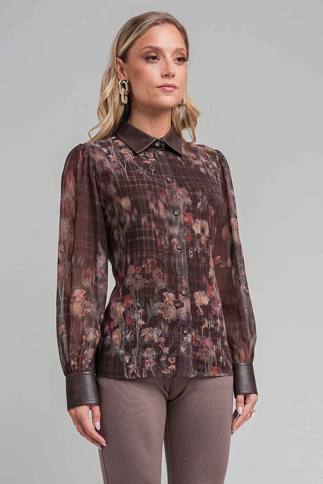 Blusa Camisera Con Estampado Floral