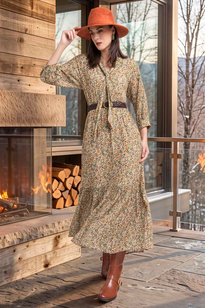 Vestido Estampado Con Cinturon Y Corbatin