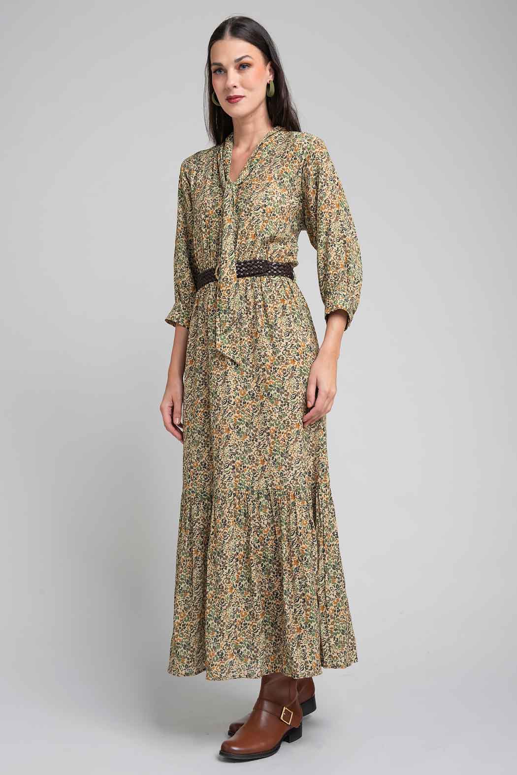 Vestido Estampado Con Cinturon Y Corbatin