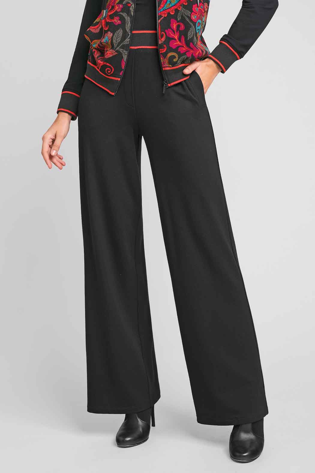 Pants Liso Con Bolsas Laterales