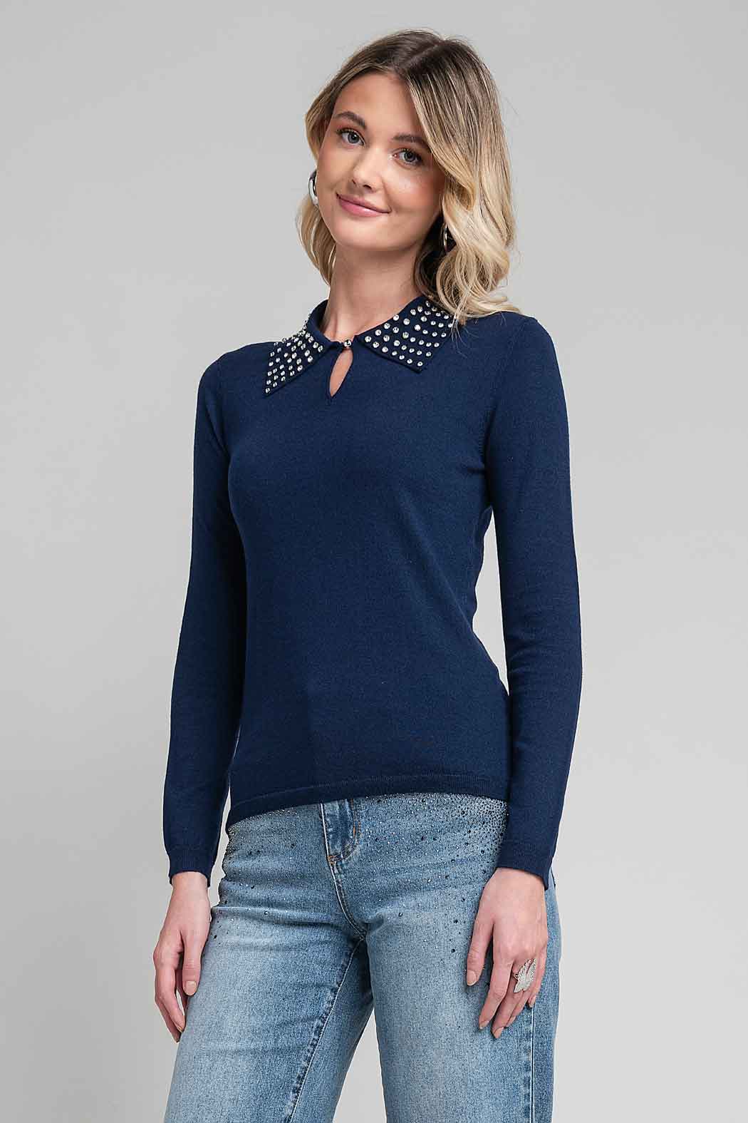 Sueter De Punto Con Pedreria En Cuello