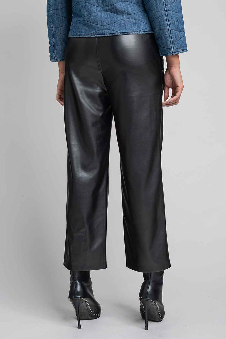 Pantalon De Vinipiel Con Resorte En Cintura