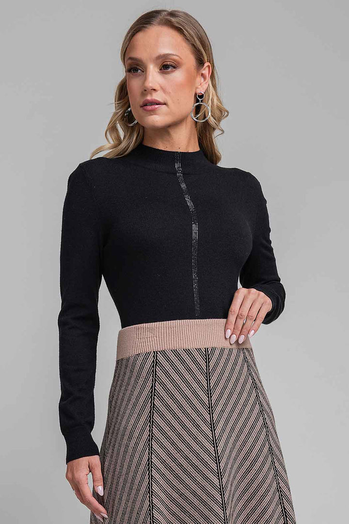 Sueter De Punto Con Cuello Alto