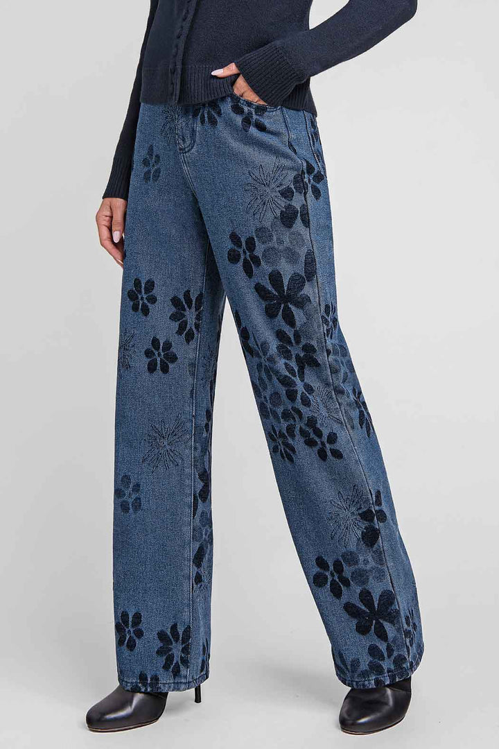 Jeans Con Estampado Floral
