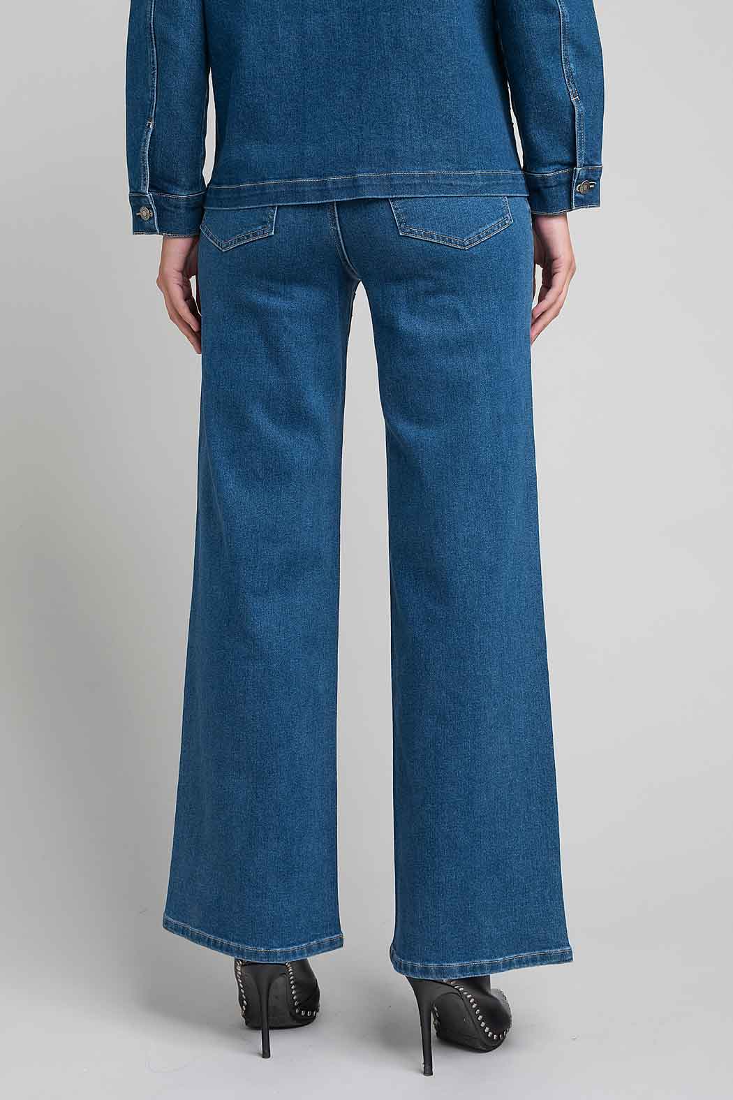 Jeans Corte Recto Con Brillos