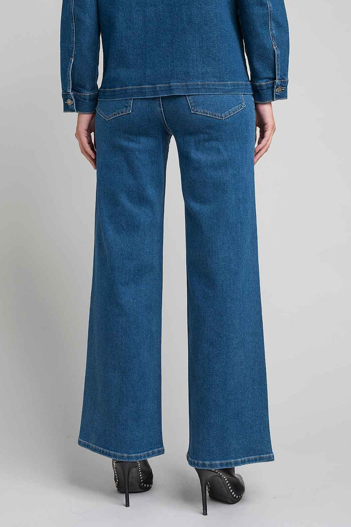 Jeans Corte Recto Con Brillos