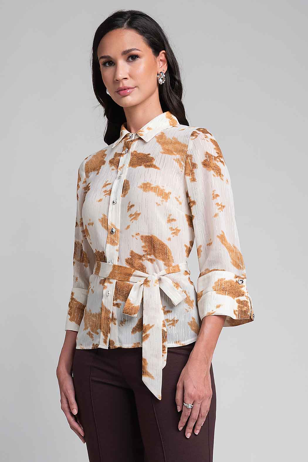 Blusa Estampada Con Botones Frontales