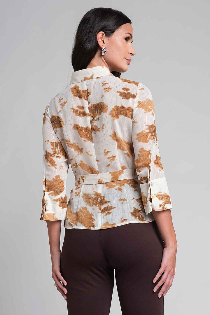 Blusa Estampada Con Botones Frontales