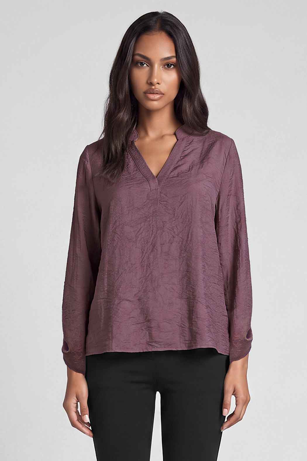 Blusa Con Elevador En Mangas Y Cuello V