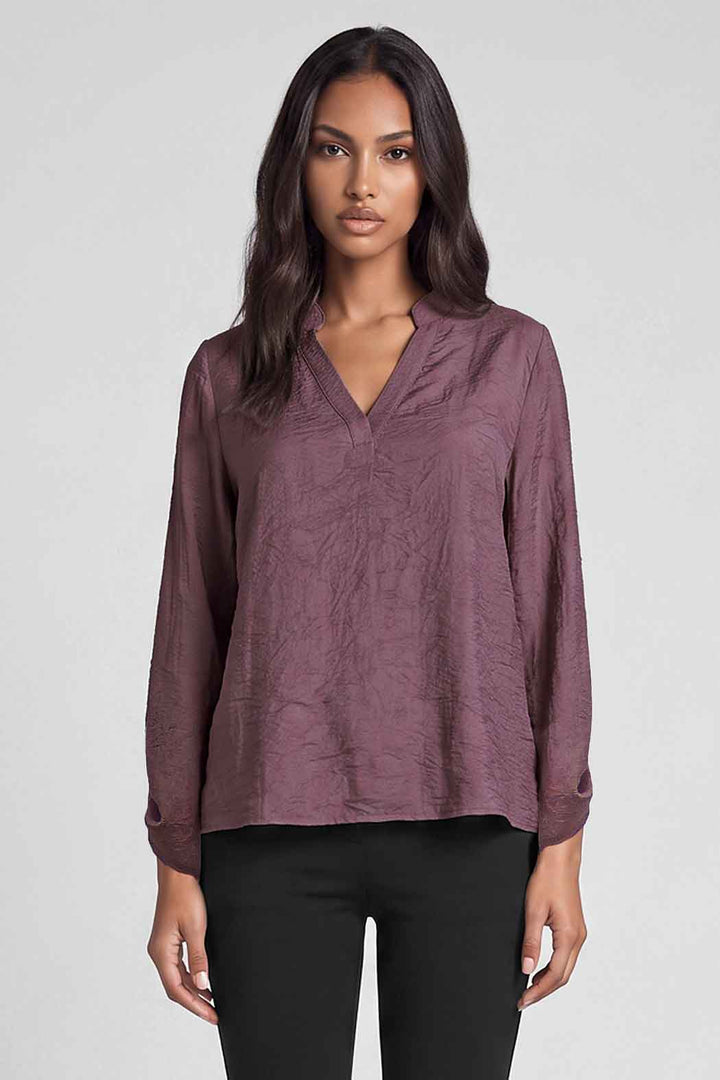 Blusa Con Elevador En Mangas Y Cuello V