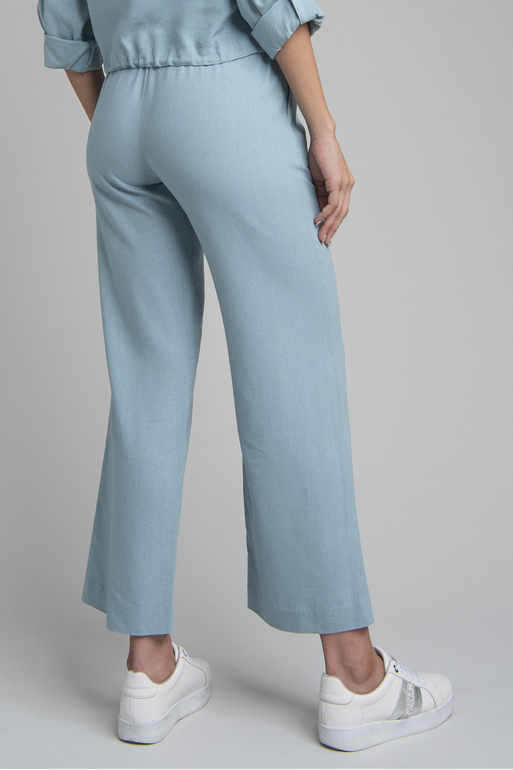 Pantalon Corte Ancho Y Resorte En Cintura