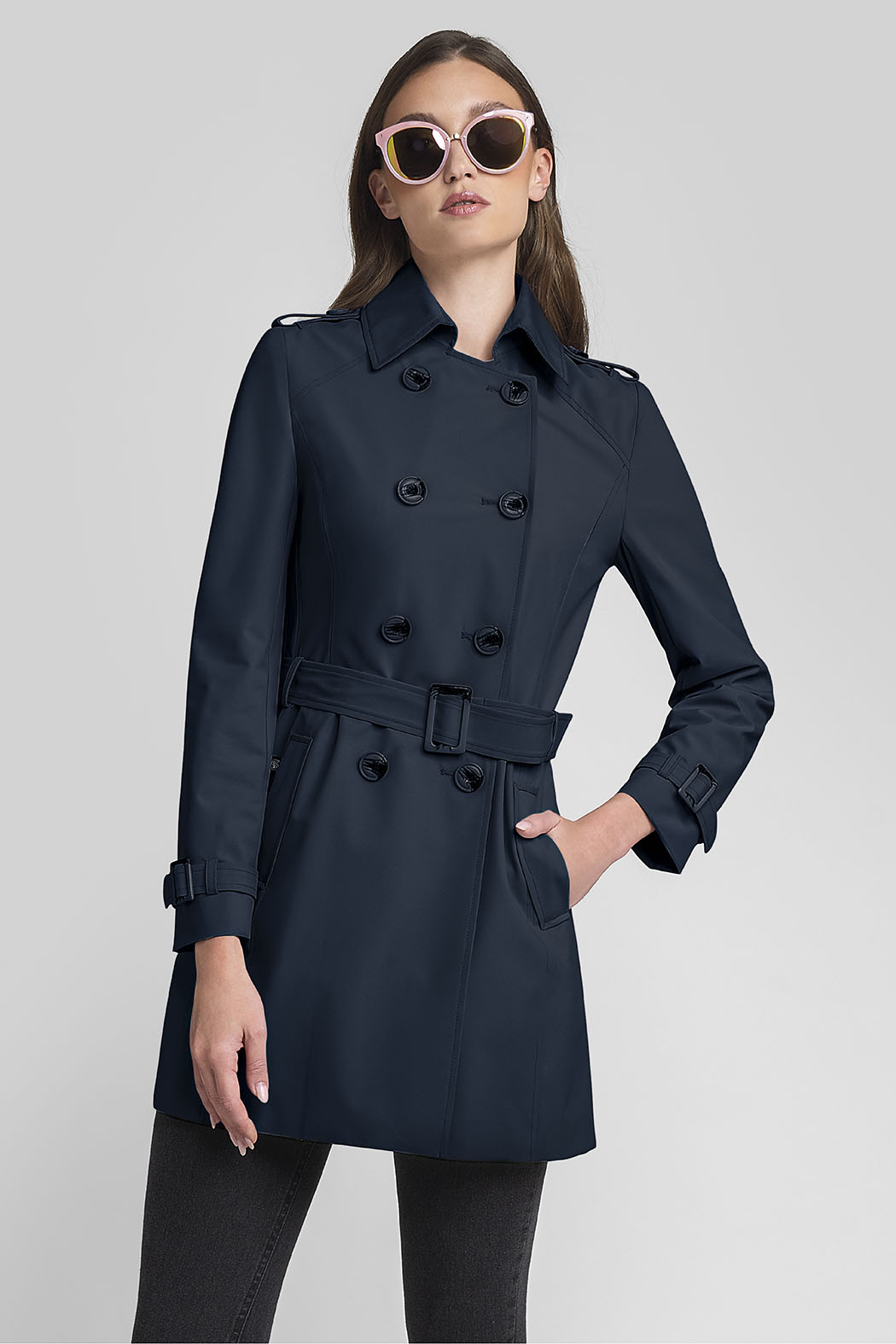 Gabardina Con Botones Al Frente Cuzados