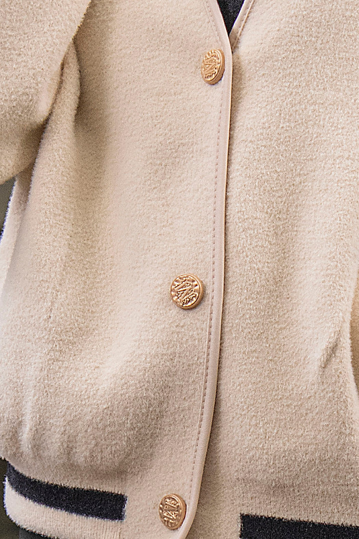 Sueter Con Botones Dorados