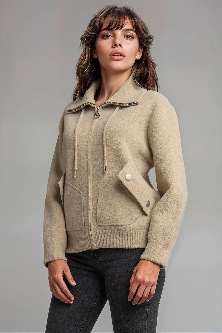 Sueter De Punto Con Cierre Al Frente