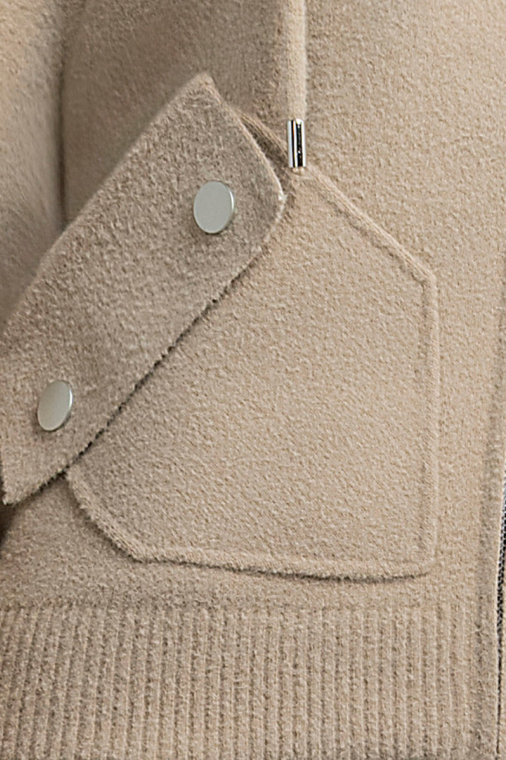 Sueter De Punto Con Cierre Al Frente