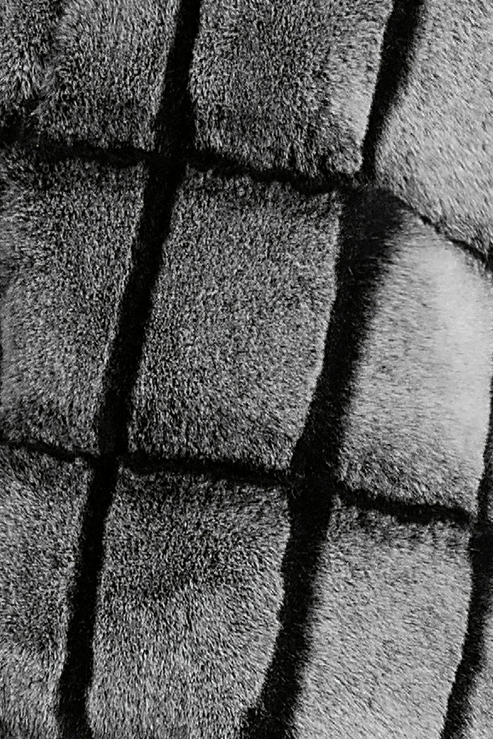 Abrigo Corto De Peluche