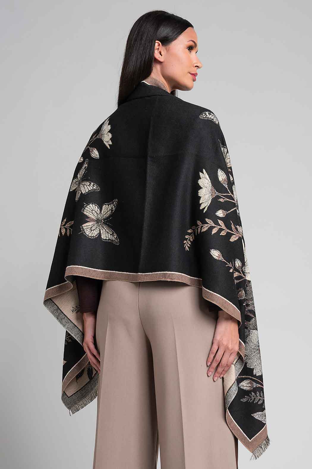 Capa Con Estampado Floral