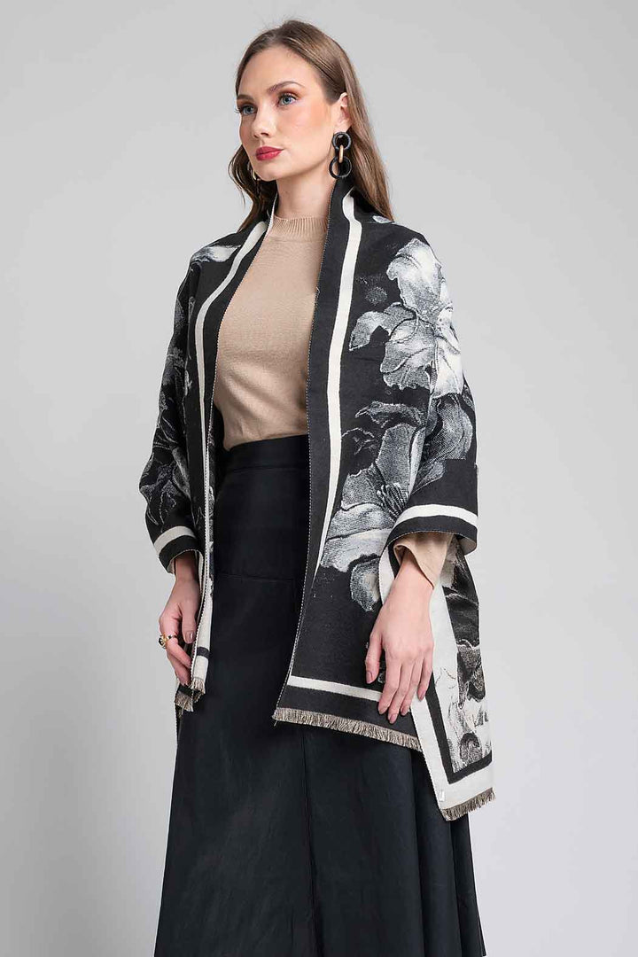 Capa Con Estampado Floral