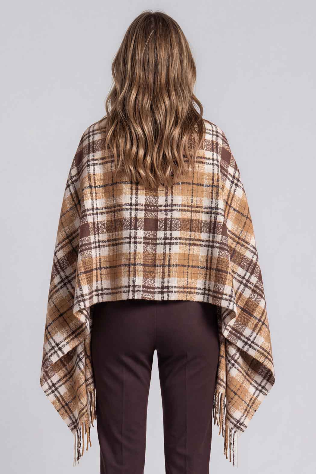 Capa Estampada Con Cuadros