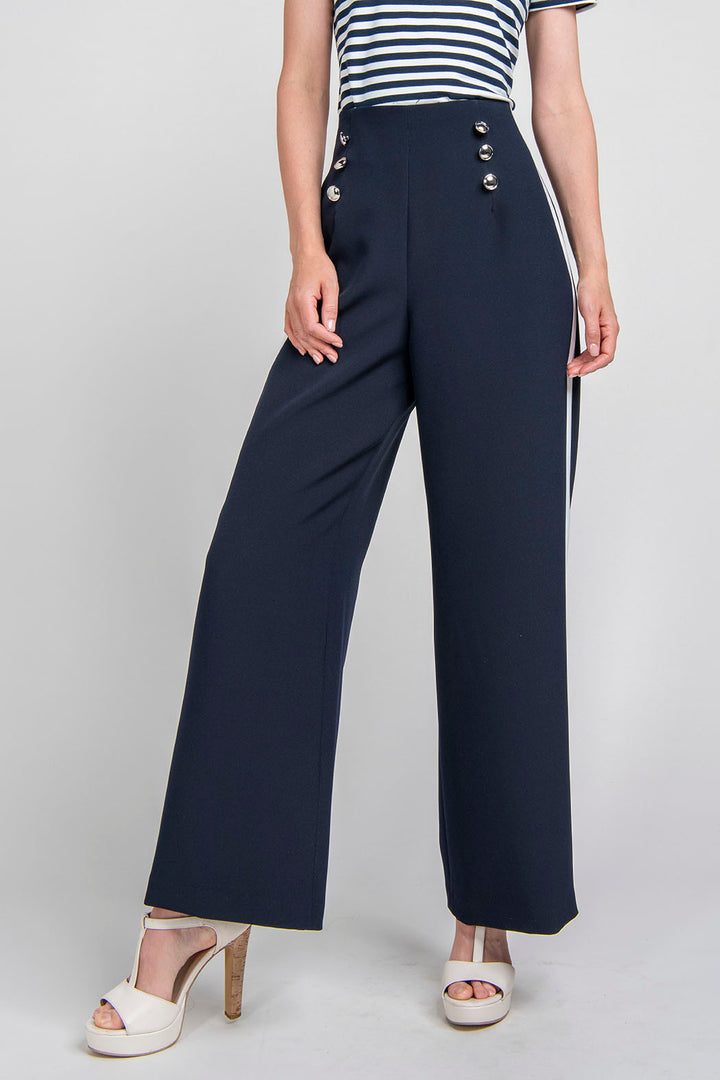 Pantalon Liso Con Botones Al Frente